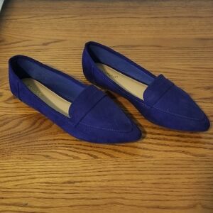 NEW  by Bamboo pointed toe Loafer -Faux Suede